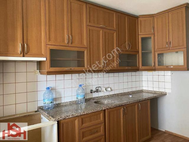 Anafartalar Mah. 3+1 Doğal Gaz Asansörlü Kiralık Daire