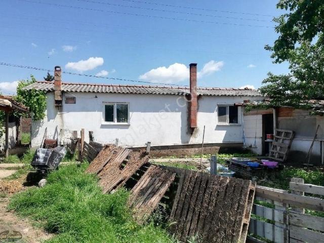 Çanakkale Çan Ahlatliburun Mahallesinde Satılık Müstakil Ev Ve Arsasi