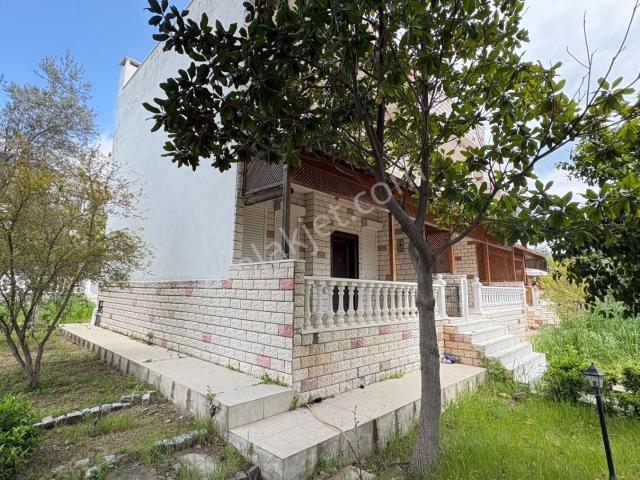 Çanakkale Ayvacık Ahmetçe'de Deniz Manzaralı Satılık Villa