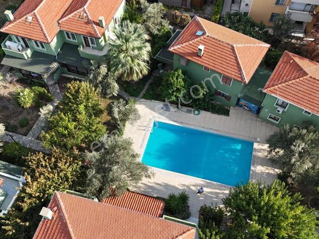 Çanakkale Ayvacık Küçükkuyu Mıhlı Mah Denize 100 M Villa