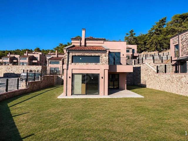 Çanakkale Ayvacık Paşaköy Satılık Deniz Manzaralı Taş Villa