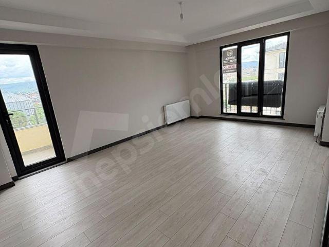 ÇANAKKALE BİGADA ROYAL HASTANESİ YANINDA SIFIR KİRALIK 2+1 DAİRE SİTE İÇERİSİNDE