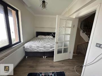 Çanakkale Bigada Deniz Manzaralı Satılık 5+1 Villa