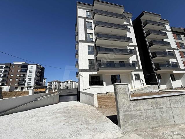 ÇANAKKALE,CEVATPAŞA MAH TOKI KARŞISINDA SATILIK SIFIR 2+1 DAİRE