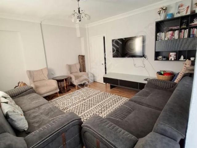 Çanakkale Esenler Mahallesi Satılık 2+1 Kapalı Mutfak Daire