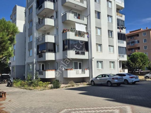 Çanakkale Esenler Site İçi 3 Balkonlu Satılık 3+1 Daire