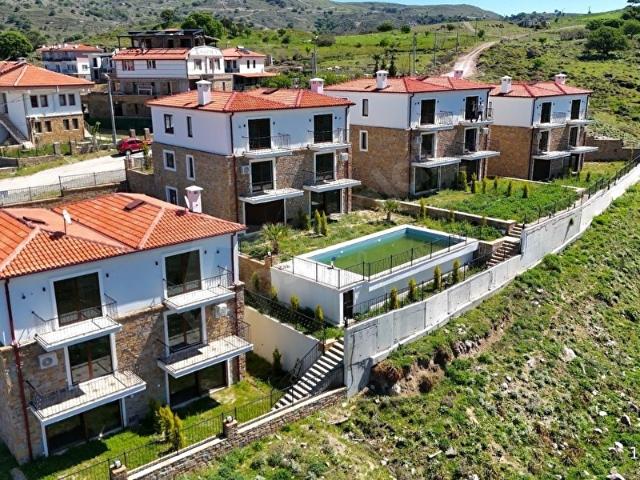 ÇANAKKALE GÖKÇEADA ÇINARLI'DA SATILIK 3+2 TRİPLEKS VİLLALAR