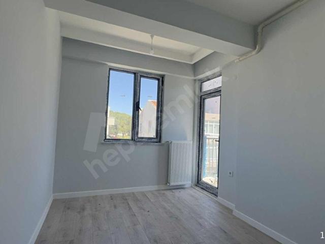 ÇANAKKALE KEPEZ ARA KAT KİRALIK 1+1 DAİRE