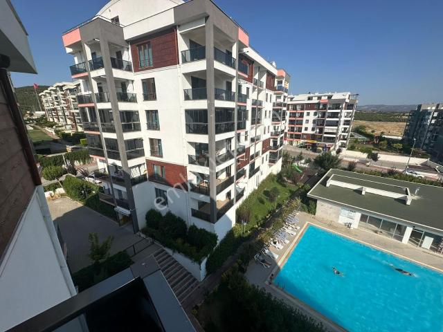 Çanakkale Kepez Hamidiye Mahallesi Havuzlu Sitede 1+1 Kiralık