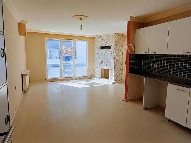 Çanakkale Kepez Lımana Yakın Geniş 60 M2 1+1 Satılık