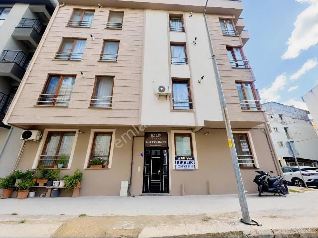 Çanakkale Merkez Barbaros Mahallesinde Kiralık 1+1 Daire