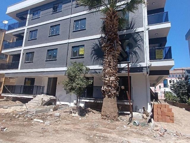 ÇANAKKALE MERKEZ BARBAROS MH KAPALI MUTFAK OTOPARKLI SATILIK 2+1 DAİRE