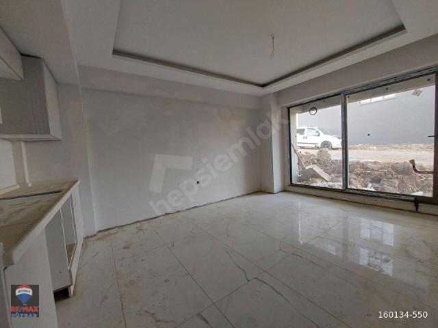Çanakkale Merkez Karacaörende Sosyal Donatılı Sitede Satılık 1+1
