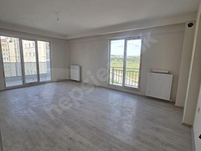 ÇANAKKALE MERKEZ İSMETPAŞA MAHALLESİNDE SATILIK LÜKS 3+1 DAİRE