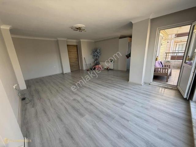 Çanakkale Merkez İsmetpaşa Mahallesinde Kiralık 2+1 Daire