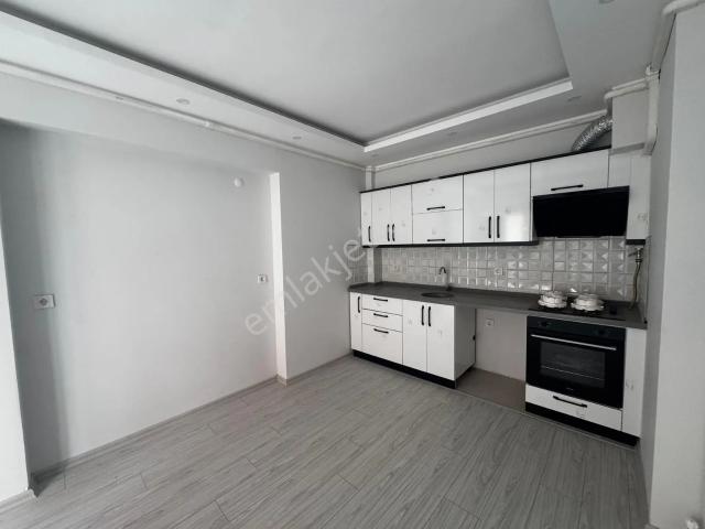 Çanakkale Merkez Stadyum Mevki Satılık 1+1 Daire