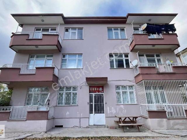 Analiz'den Meram Aşkan`da İç Tadilatı Yapılmış 2+1 Satılık Daire