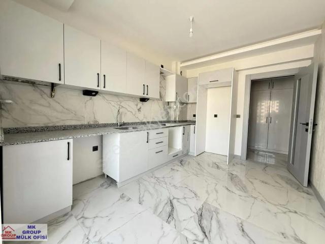 Anbar'da Giyinme Odalı Ultra Lux Ve Geniş 2,5+1 Satılık Daire