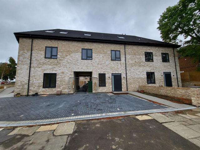 Ancaster Street, London SE18, 6 bed shared accommodation to rent, £1,000 pcm | PrimeLocation