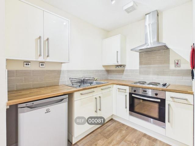 Anchor Court, Anlaby Road, Hull HU3, 1 bed flat to rent, £800 pcm | PrimeLocation