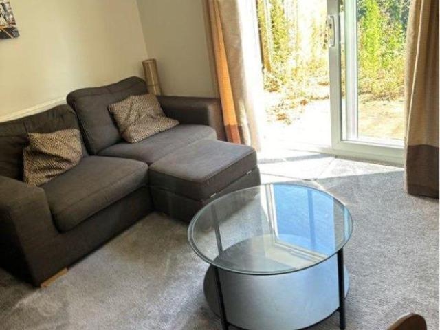Anchor Close 3 bed house share to rent £1,299 pcm £300 pw