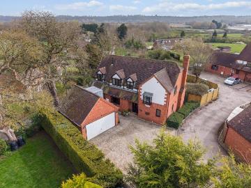 Anchor Lane, Harvington, WR11 5 bed detached house to rent £2,350 pcm £542 pw