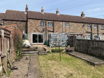 Anchor Row, Whitgift DN14, 3 bed terraced house to rent, £725 pcm | PrimeLocation