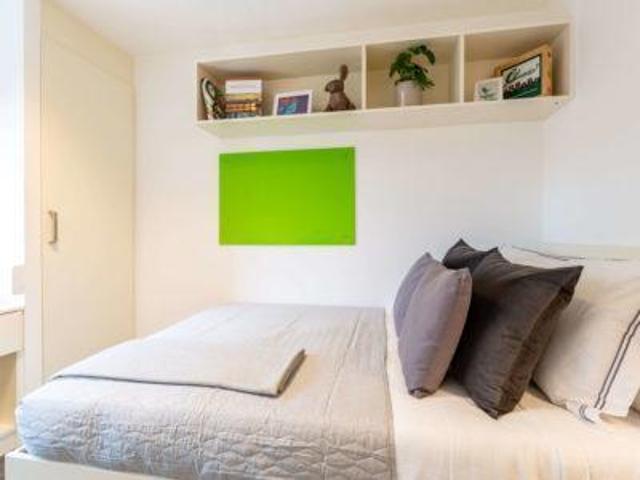 Anchor Road, Bristol BS1 1 bed in a flat share to rent £1,170 pcm £270 pw