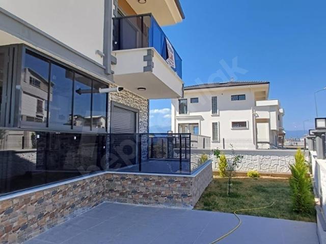 ANCHORA ADYAR TAYLIELİ'NDE SIFIR OTURUM GÖRMEMİŞ YAPILI VİLLA
