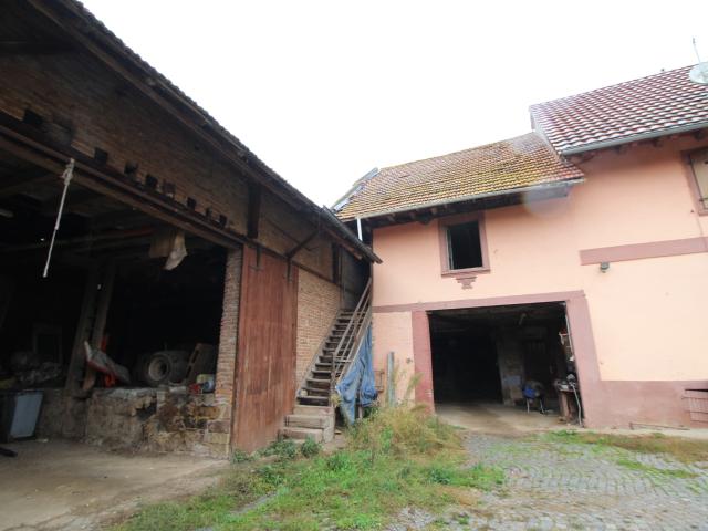 ANCIEN CORPS DE FERME À RÉNOVER