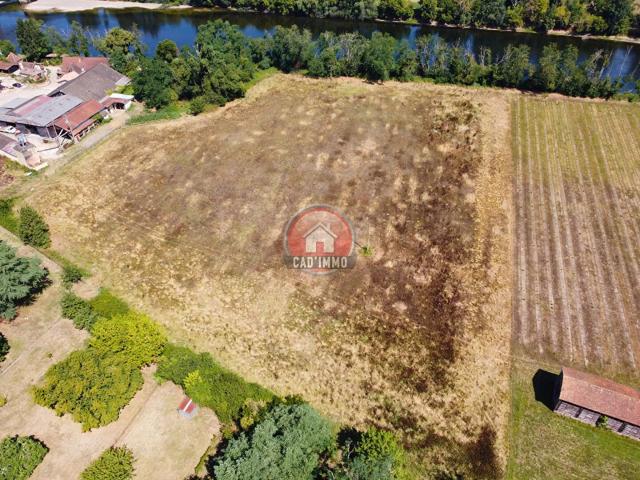 Ancien chai proche Bergerac 250 m2
