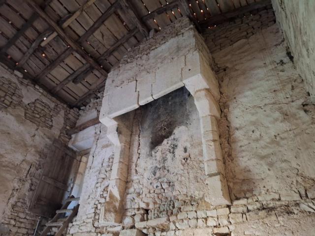 Ancien logis à renover Brie 16590 100m² Brie