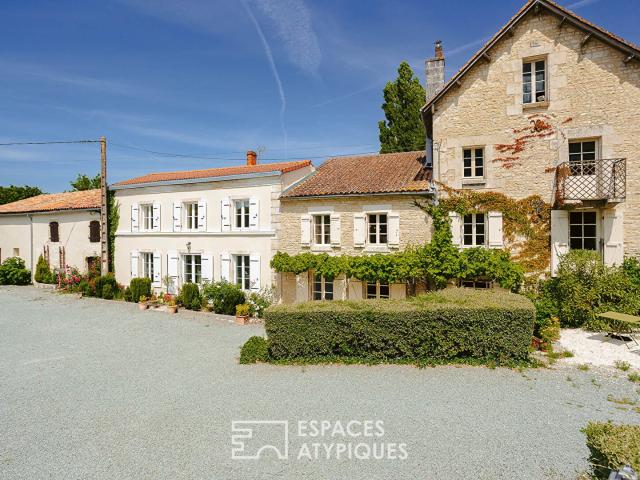 Ancien moulin aux maisons de charme et ses dépendances 457m² Surgères