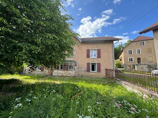 Ancien Moulin 2 Maisons + Grange Isoles 12000 m² Terrain Pro. 160m² Héricourt