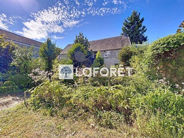Ancienne bâtisse à réhabiliter à Saint Nom la Bretèche 265m² Saint Nom la Bretèche