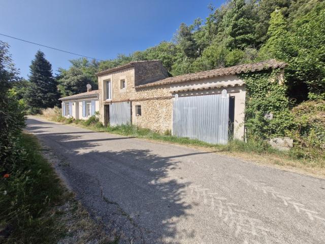 Ancienne bâtisse à rénover 73m² Bonnieux