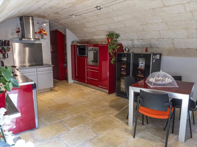 Ancienne bergerie de caractère – 110 m² – 3 chambres – pisci. 110m² Saint Hilaire d'Ozilhan