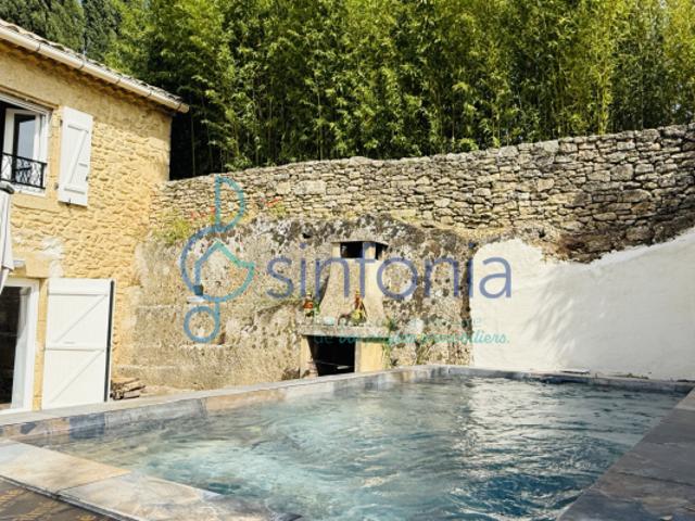 Ancienne bergerie en pierre rénovée avec plunge pool à Vers