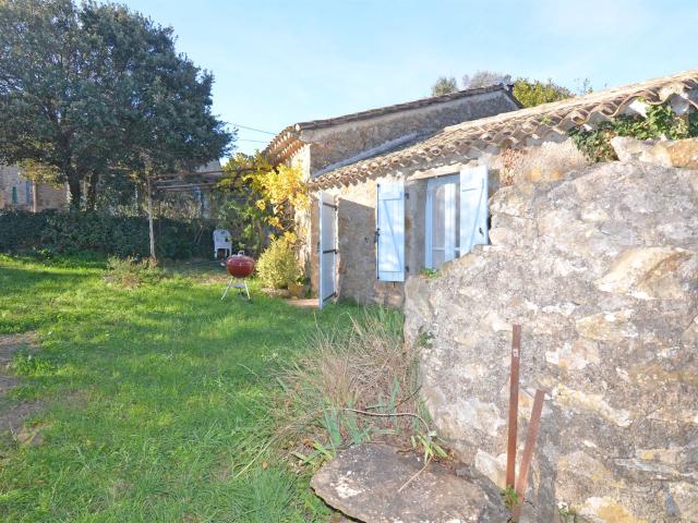 Ancienne Bergerie rénovée avec jardin, terrasse et vue proch. 65m² Agel