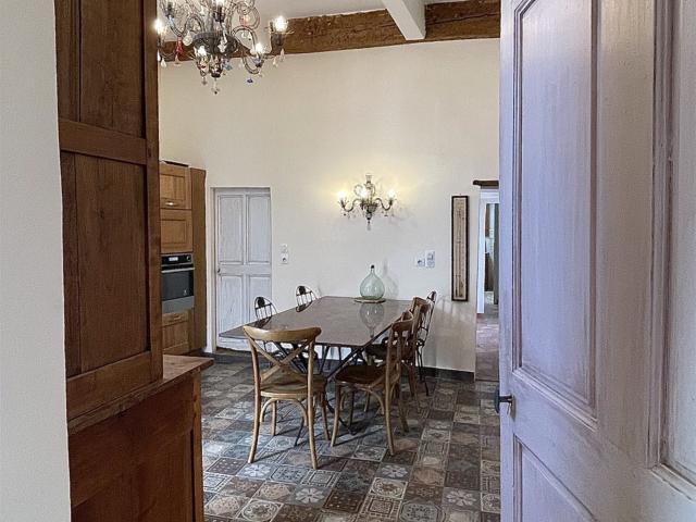 Ancienne Demeure Vigneronne Avec 2 Studios A 8' Des Plages 406m² Pomérols