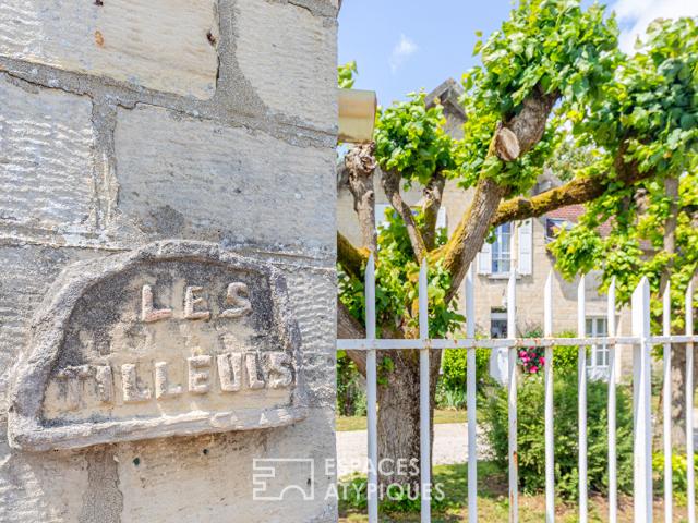 Ancienne école de village transformée en résidence familiale