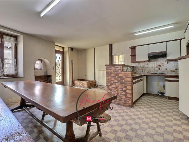 Maison, grange, dépendances, 5 chambres
