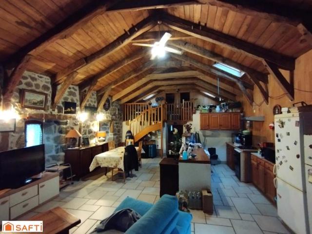 Ancienne ferme 90m2 env. terrain attenant