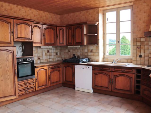 Ancienne propriété viticole à réinventer au coeur de la camp