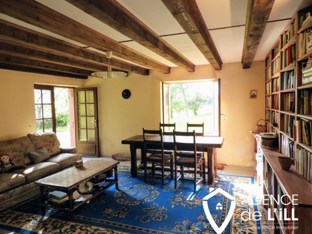 Ancienne ferme vosgienne de 144 m2 sur 2910 m2 de terrain à. 144m² Le Vermont