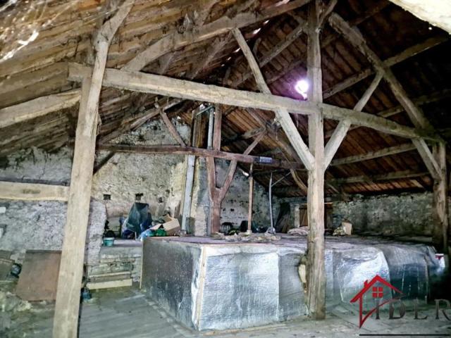 Ancienne ferme à rénover