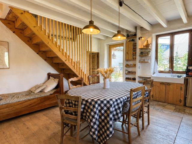 Ancienne ferme avec potentiel supplémentaire