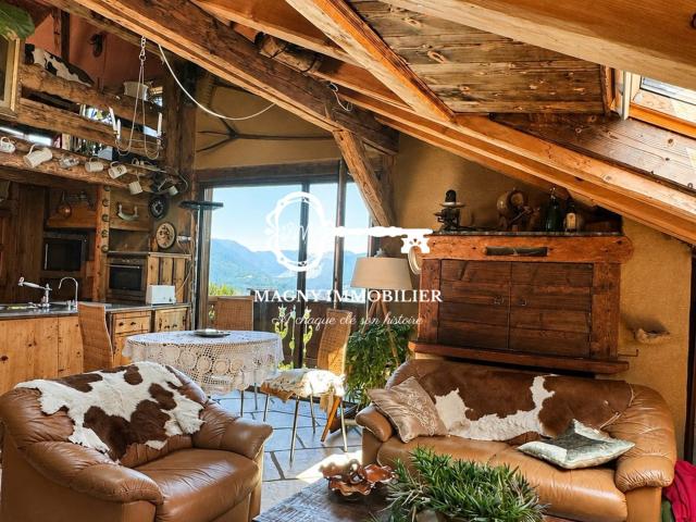 Ancienne ferme de caractère rénovée – 190 m² habitables ? 240m² Marnaz