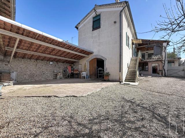 Ancienne Ferme En Pierre 130m² Vogüé