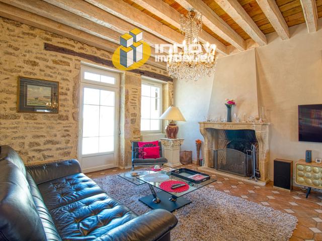 Ancienne Ferme en Pierres 165m² Epervans